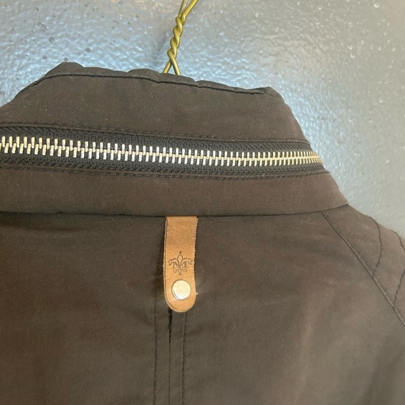 Mackage M women’s vintage vibe y2K bomber size 38 (M) good condition women’s. - Picture 8 of 15